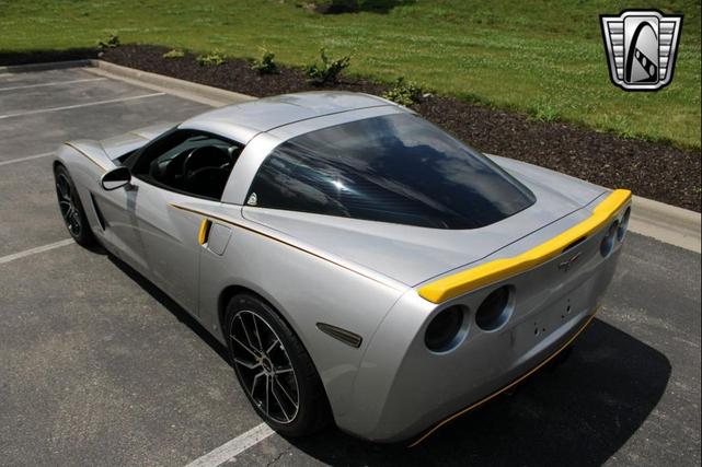 Photo of 2007 Silver Chevrolet Corvette