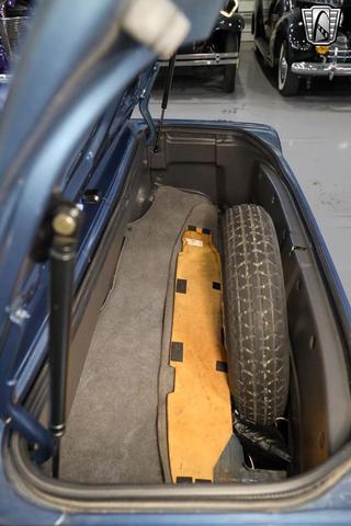 Photo of 1988 Blue Mazda RX-7