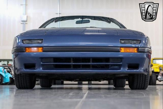 Photo of 1988 Blue Mazda RX-7