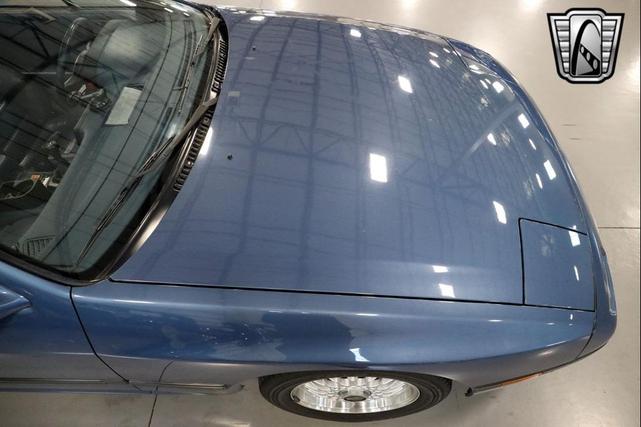 Photo of 1988 Blue Mazda RX-7