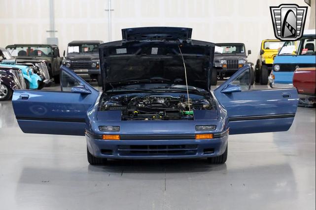 Photo of 1988 Blue Mazda RX-7