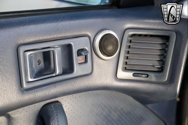 Photo of 1988 Blue Mazda RX-7