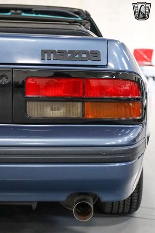 Photo of 1988 Blue Mazda RX-7