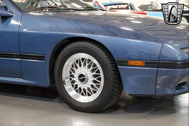 Photo of 1988 Blue Mazda RX-7
