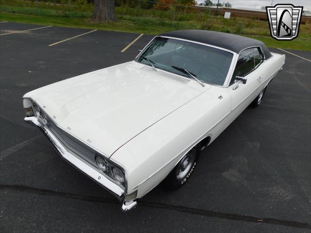 Photo of 1969 White Ford Fairlane