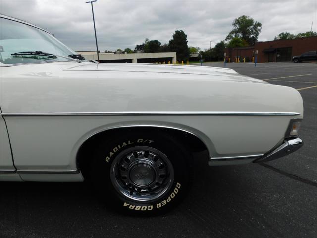 Photo of 1969 White Ford Fairlane