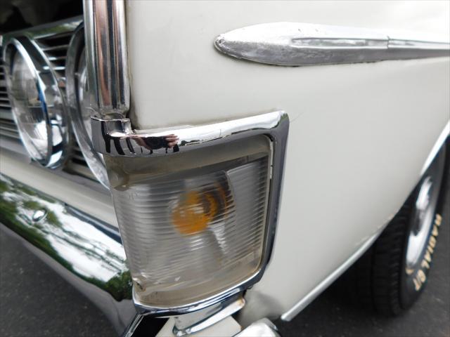 Photo of 1969 White Ford Fairlane