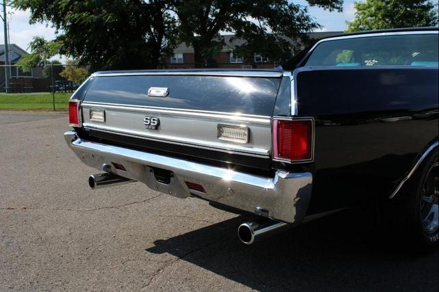 Photo of 1970 Black Chevrolet El Camino