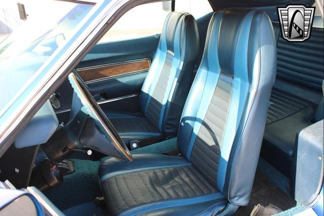 Photo of 1971 Blue Ford Mustang
