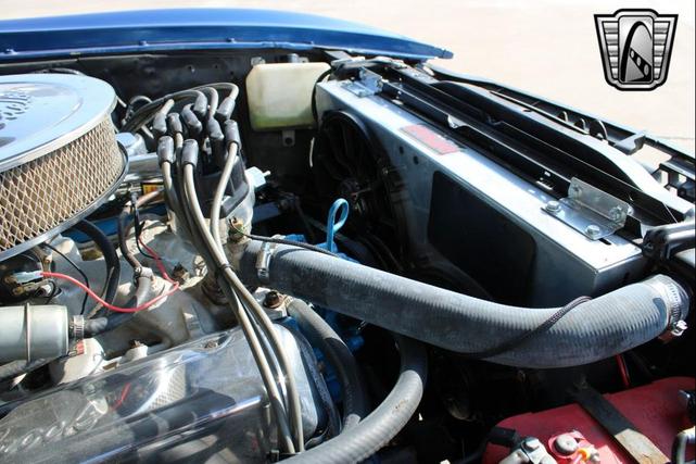 Photo of 1971 Blue Ford Mustang