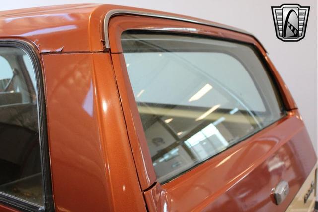 Photo of 1978 Brown Chevrolet Suburban