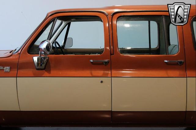 Photo of 1978 Brown Chevrolet Suburban