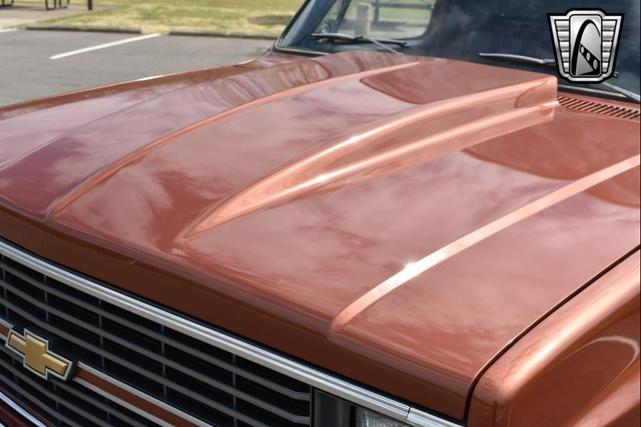 Photo of 1983 Orange Chevrolet C10/K10
