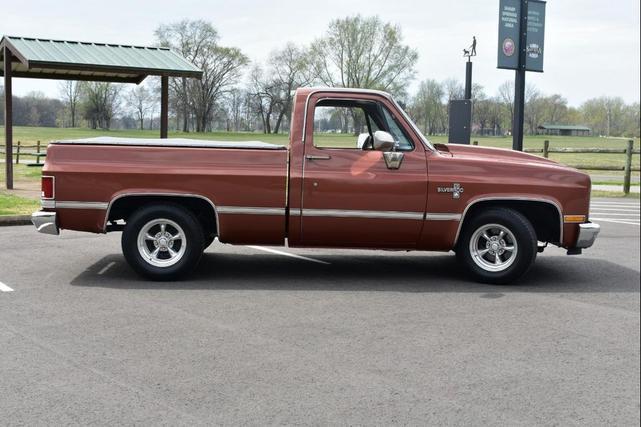 Photo of 1983 Orange Chevrolet C10/K10