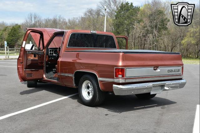 Photo of 1983 Orange Chevrolet C10/K10