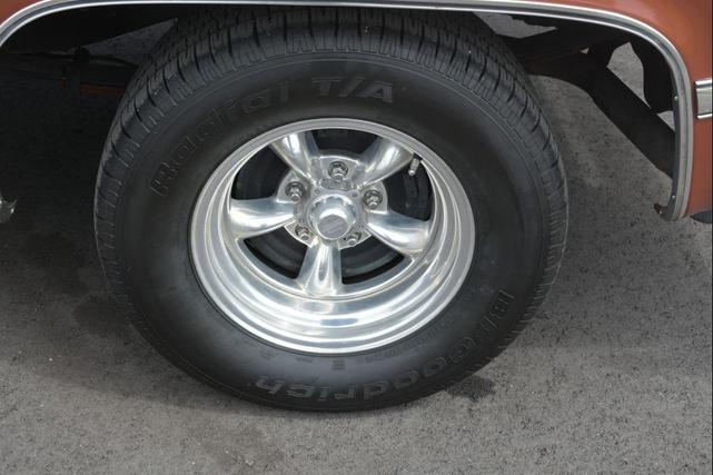 Photo of 1983 Orange Chevrolet C10/K10