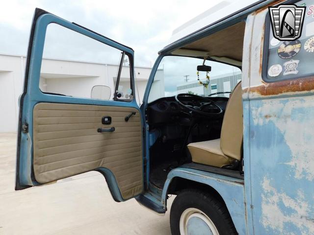 Photo of 1970 Blue Volkswagen Type 2