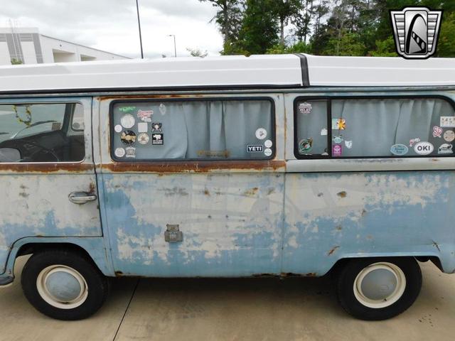 Photo of 1970 Blue Volkswagen Type 2