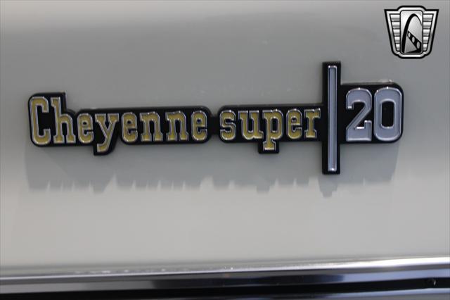 Photo of 1974 Beige Chevrolet C20/K20