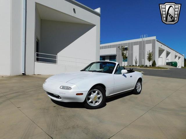 Photo of 1990 White Mazda MX-5 Miata
