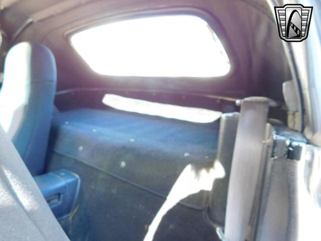 Photo of 1990 White Mazda MX-5 Miata