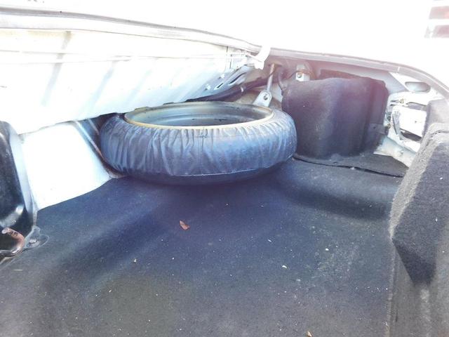 Photo of 1990 White Mazda MX-5 Miata