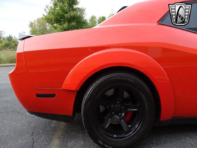 Photo of 2009 Hemi Orange Pearl Coat Dodge Challenger