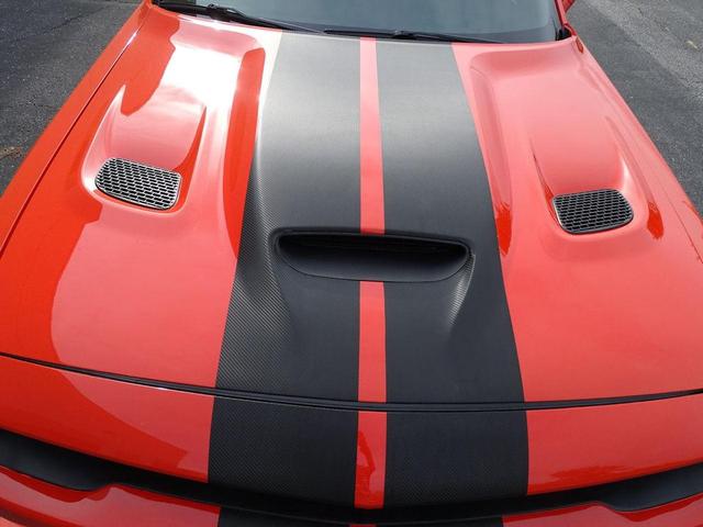 Photo of 2009 Hemi Orange Pearl Coat Dodge Challenger