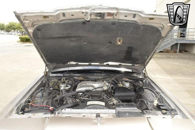 Photo of 1989 Brown Ford Crown Victoria