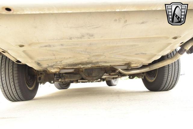 Photo of 1989 Brown Ford Crown Victoria