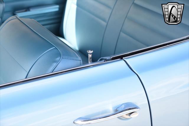 Photo of 1965 Mist Blue/Ermine White Chevrolet Malibu