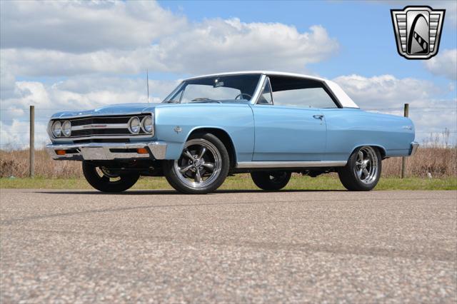 Photo of 1965 Mist Blue/Ermine White Chevrolet Malibu