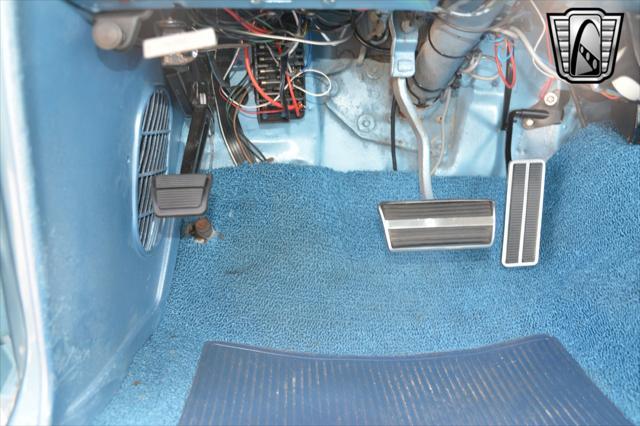 Photo of 1965 Mist Blue/Ermine White Chevrolet Malibu