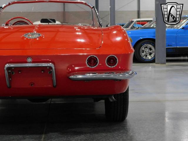 Photo of 1962 Red Chevrolet Corvette