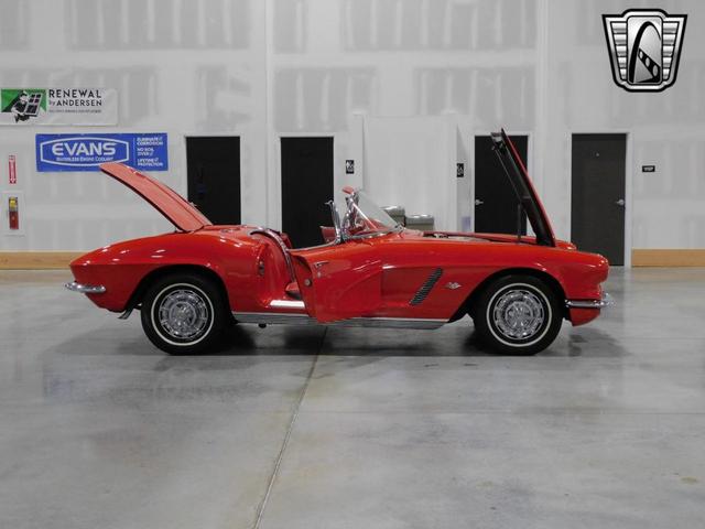 Photo of 1962 Red Chevrolet Corvette