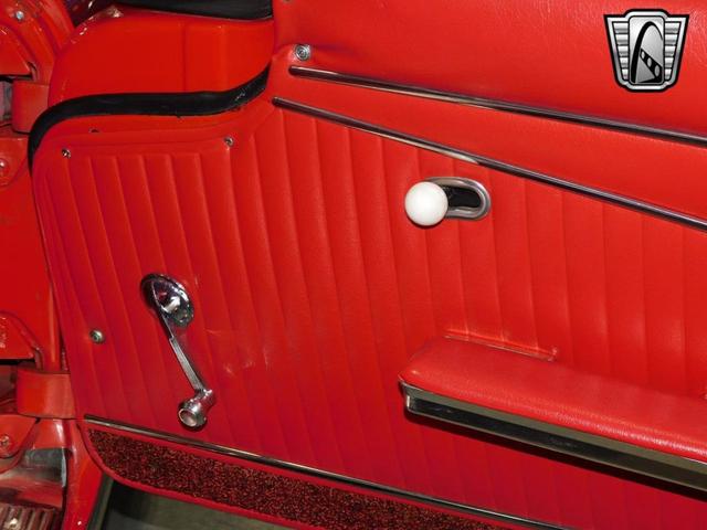 Photo of 1962 Red Chevrolet Corvette