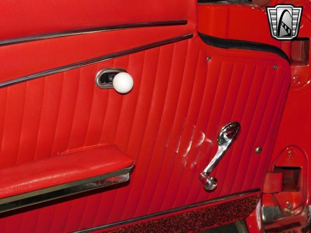 Photo of 1962 Red Chevrolet Corvette