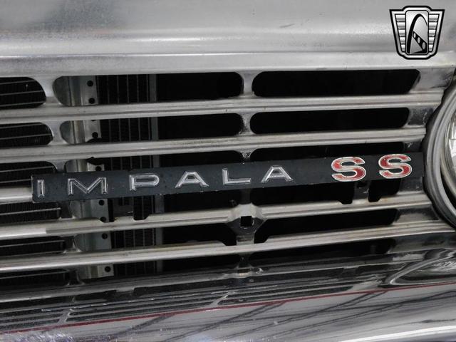 Photo of 1966 Red Chevrolet Impala