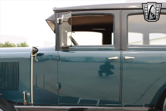 Photo of 1929 Blue/Green Buick Model 27