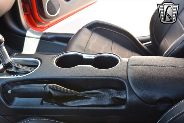 Photo of 2019 Red Ford Mustang