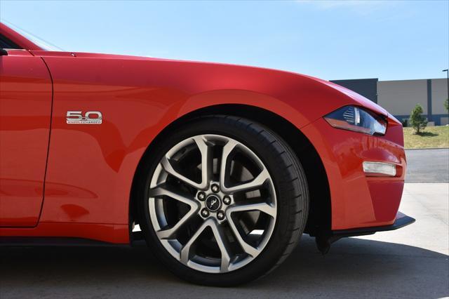 Photo of 2019 Red Ford Mustang