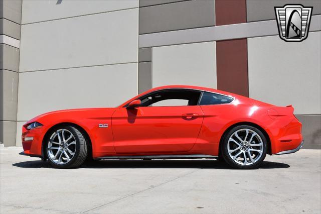 Photo of 2019 Red Ford Mustang