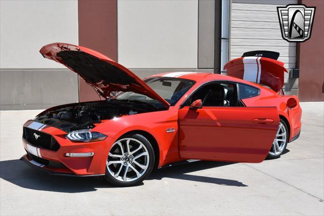 Photo of 2019 Red Ford Mustang