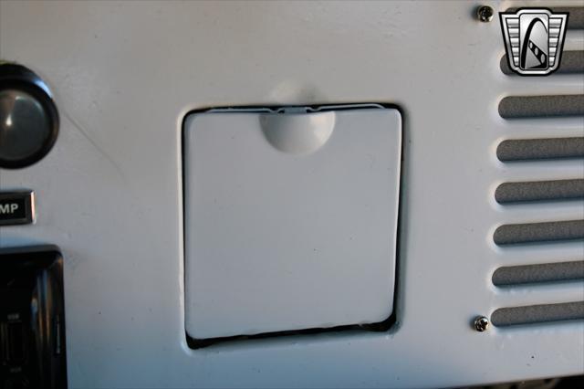 Photo of 1976 Blue Ford Bronco