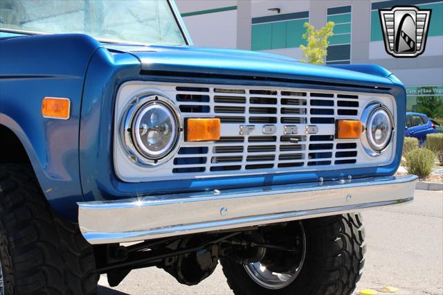 Photo of 1976 Blue Ford Bronco