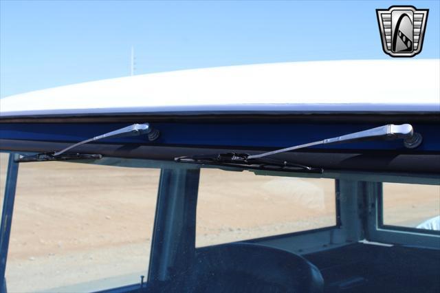 Photo of 1976 Blue Ford Bronco