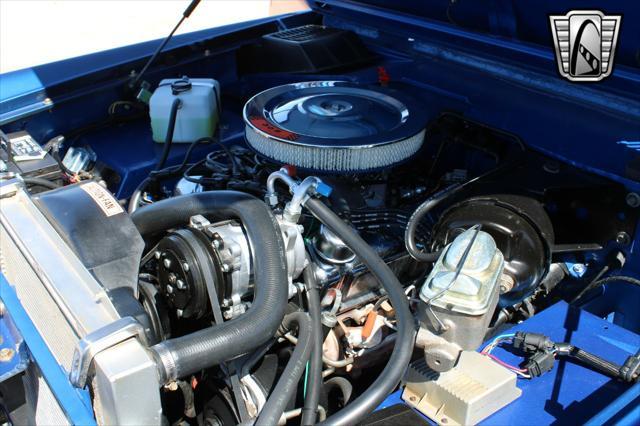 Photo of 1976 Blue Ford Bronco