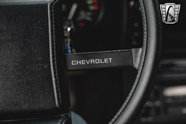 Photo of 1984 RED Chevrolet Camaro