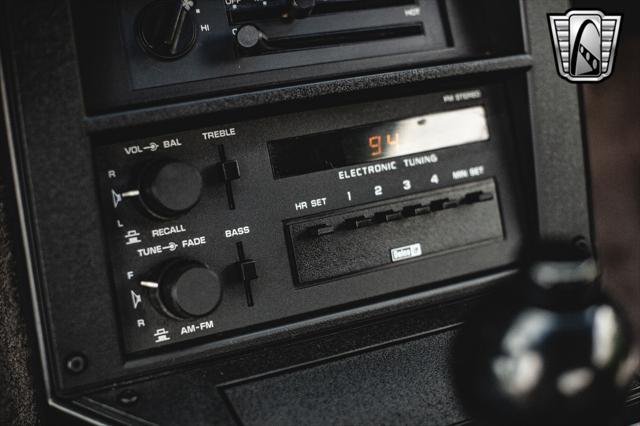 Photo of 1984 RED Chevrolet Camaro