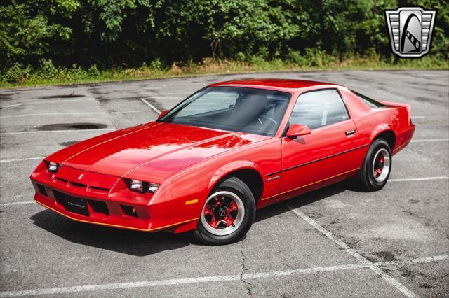 Photo of 1984 RED Chevrolet Camaro